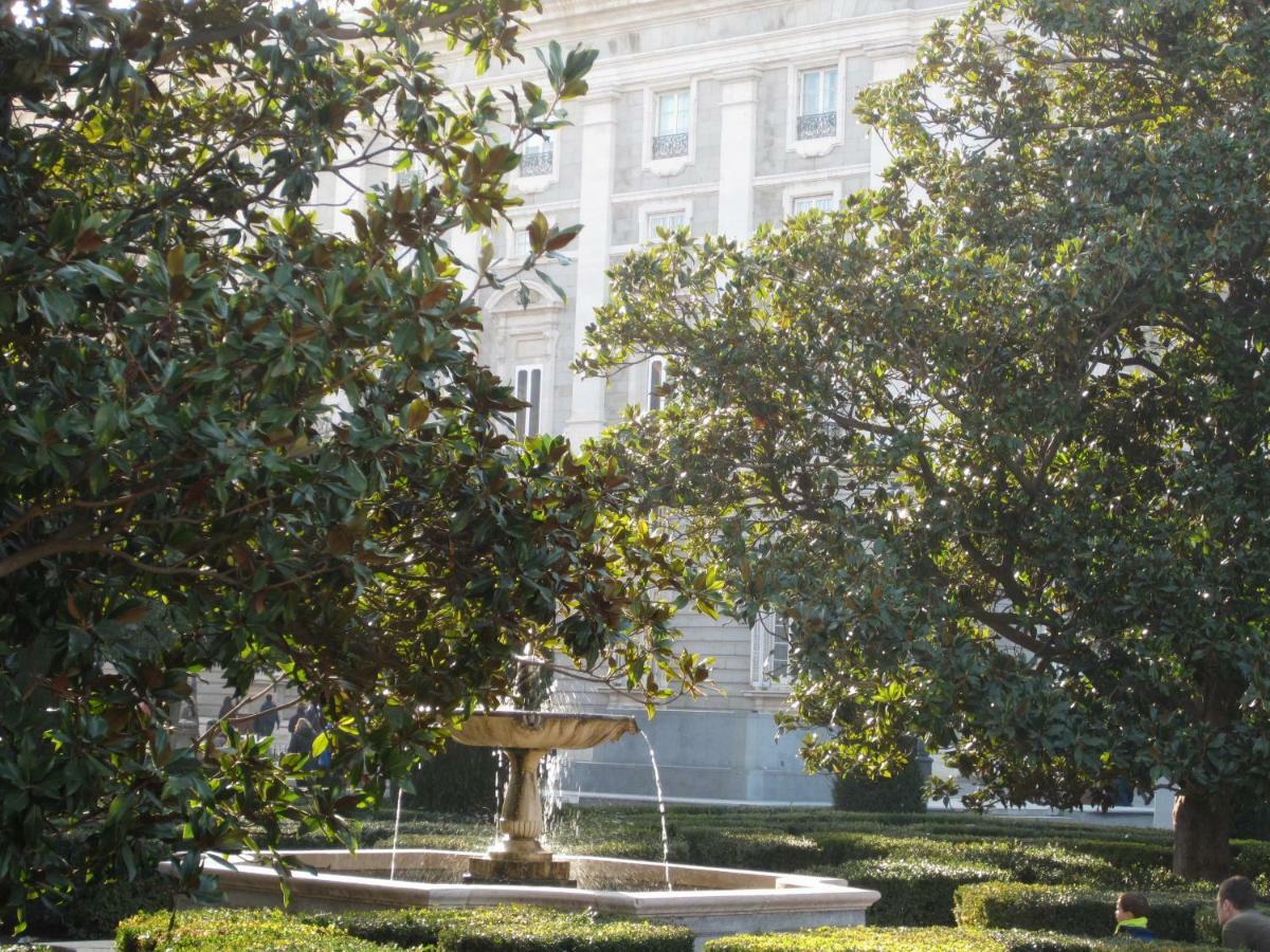 Charming View Plaza Mayor Madrid Exterior photo